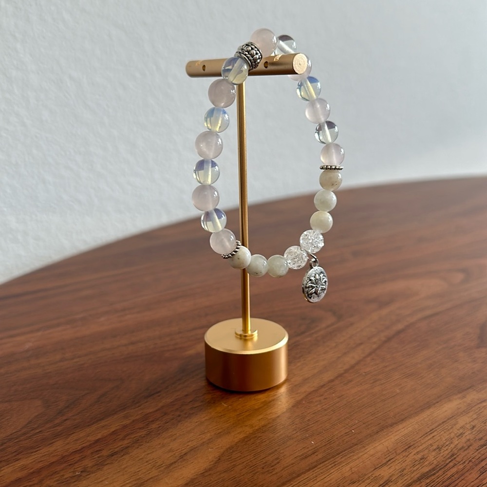 Beaded bracelet